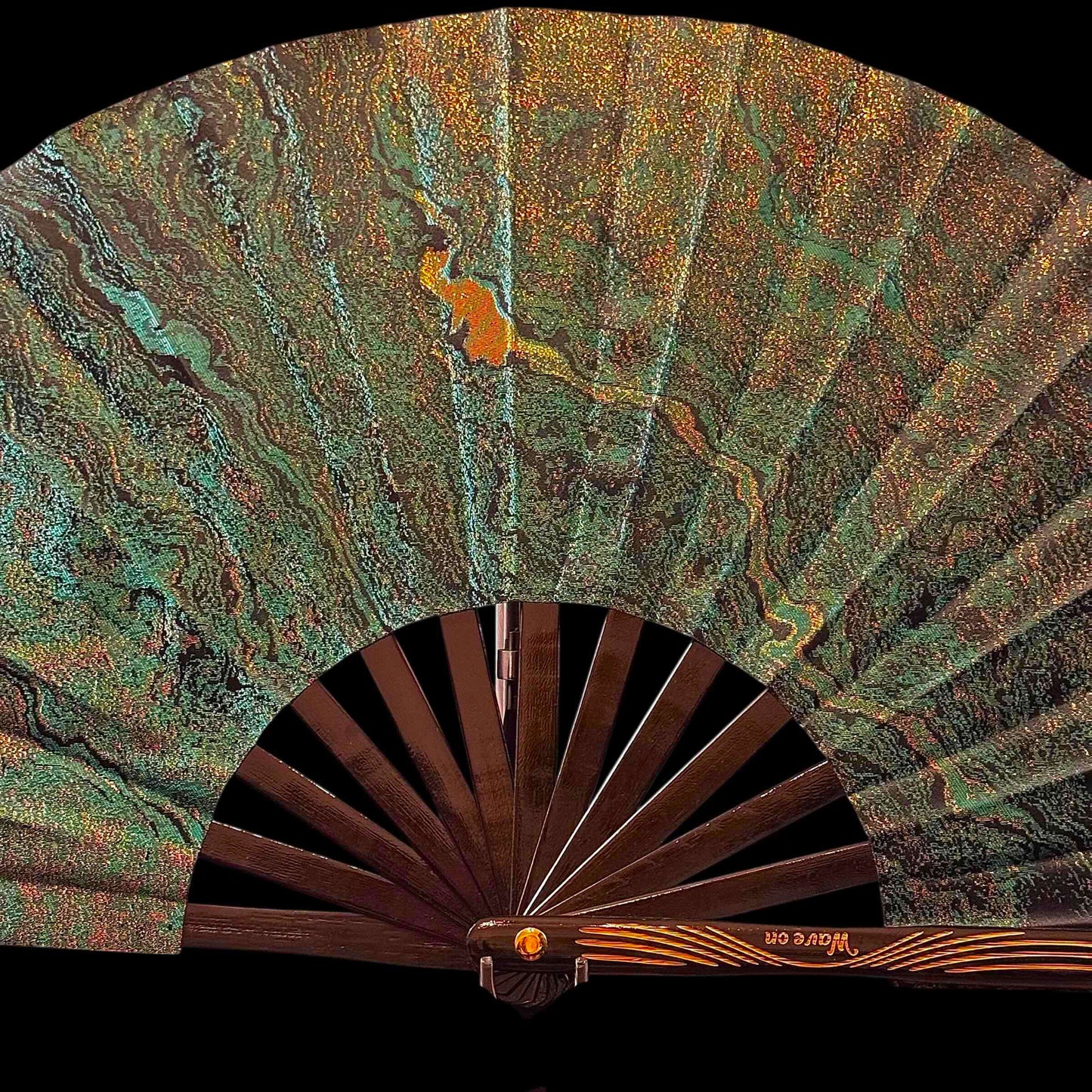 Kleiner 28cm handgefertigter Bambus Rave Fächer mit Holster - Grün gold - Fanmans Fanshop