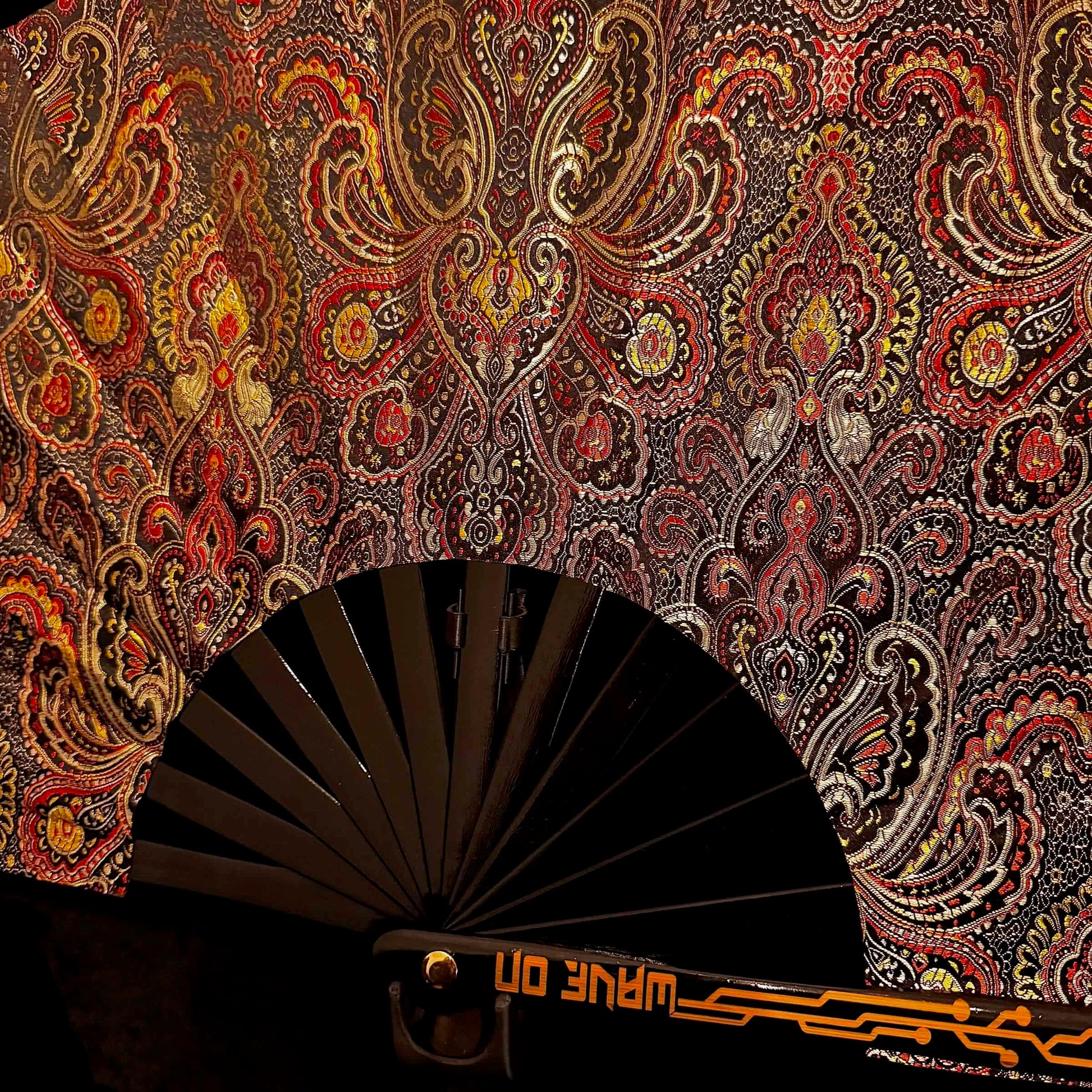 Großer handgefertigter Bambus Rave Fächer mit Holster - Swooshy Royal non - plus - ultra - Fanmans Fanshop